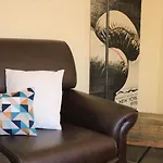 5-zimmer-appartement In Historischer Privatvilla, Zentrum, Kostenloser Parkplatz