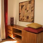 5-zimmer-appartement In Historischer Privatvilla, Zentrum, Kostenloser Parkplatz