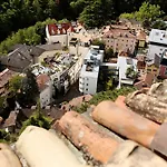 5-zimmer-appartement In Historischer Privatvilla, Zentrum, Kostenloser Parkplatz *