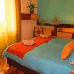 5-zimmer-appartement In Historischer Privatvilla, Zentrum, Kostenloser Parkplatz