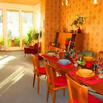 Apartment 5-zimmer-appartement In Historischer Privatvilla, Zentrum, Kostenloser Parkplatz Merano
