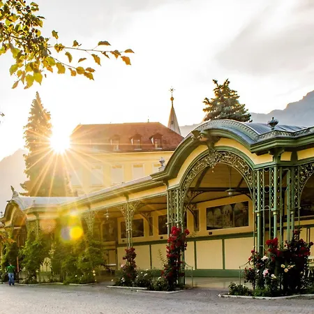 5-zimmer-appartement In Historischer Privatvilla, Zentrum, Kostenloser Parkplatz 公寓 *