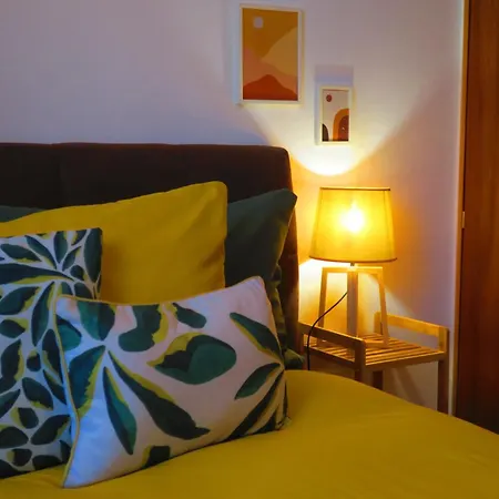 5-zimmer-appartement In Historischer Privatvilla, Zentrum, Kostenloser Parkplatz ميرانو