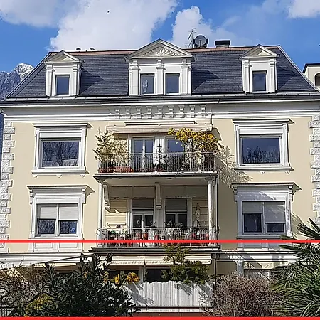 Goldener Herbst In - Zeitreise - 4 Schlafzimmer Fuer Familien Freunde & 3 Generationen - 200 M2 - Grosse Sonnenterrasse - Restaurants Cafes & Altstadt Bequem Zu Fuss - 2 Parkplaetze - Suedtirol Guest Pass Inklusive *