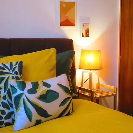 Apartment 5-zimmer-appartement In Historischer Privatvilla, Zentrum, Kostenloser Parkplatz