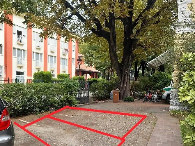 5-zimmer-appartement In Historischer Privatvilla, Zentrum, Kostenloser Parkplatz * 梅拉诺