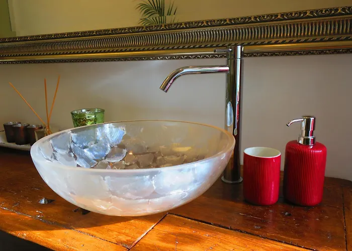 公寓 5-zimmer-appartement In Historischer Privatvilla, Zentrum, Kostenloser Parkplatz *