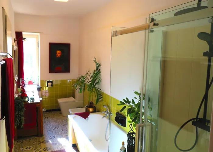 公寓 5-zimmer-appartement In Historischer Privatvilla, Zentrum, Kostenloser Parkplatz *